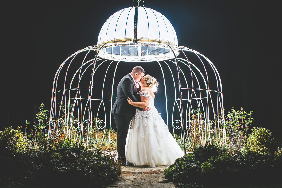 STACEY & IAN’S SNEAK PEEK FROM PARKLANDS